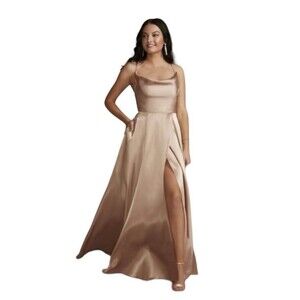 NWT David's Bridal Galina Signature dress Size 14 champagne